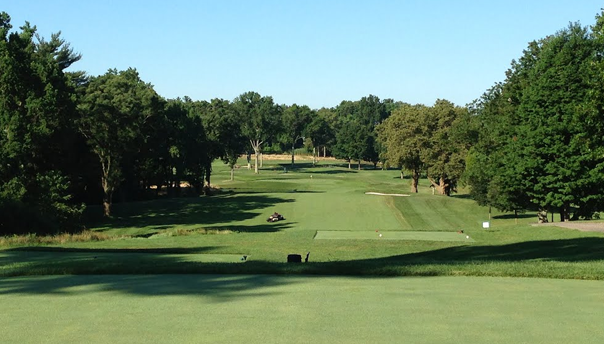 The Tenth Hole at Aronimink Golf Club Is Deceptively Difficult