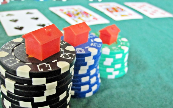 Poker Chips And Playing Cards|Casino Chips Playing Cards House Edge