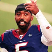 Tyrod Taylor Playing for the Texans