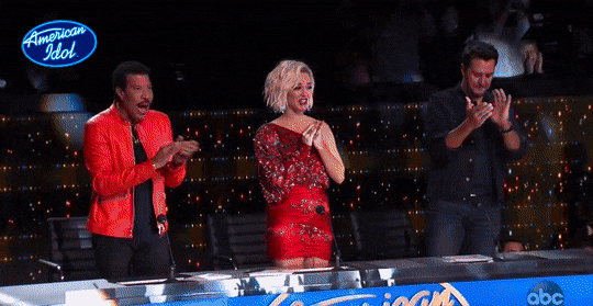 American Idol judges clapping
