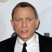 Daniel Craig