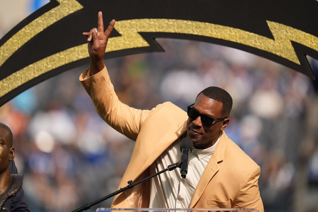 Former Los Angeles Chargers tight end Antonio Gates speaks after receiving his Hall of Fame ring