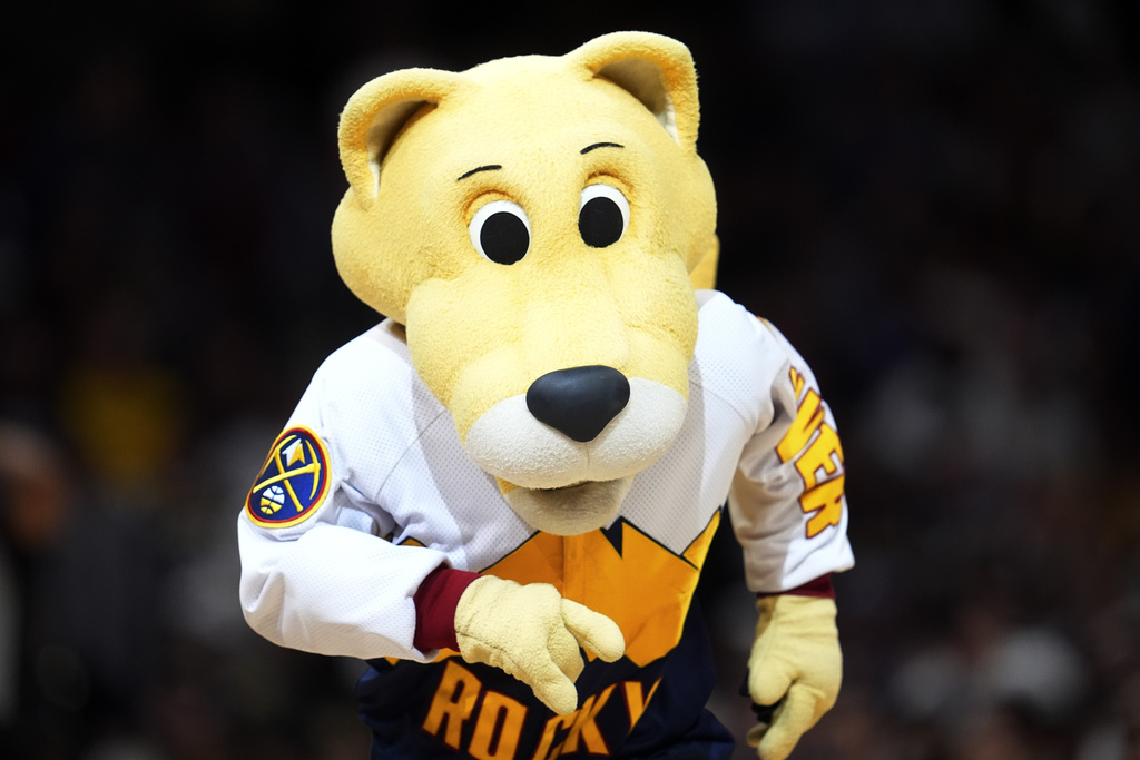 Denver Nuggets mascot Rocky the mountain lion